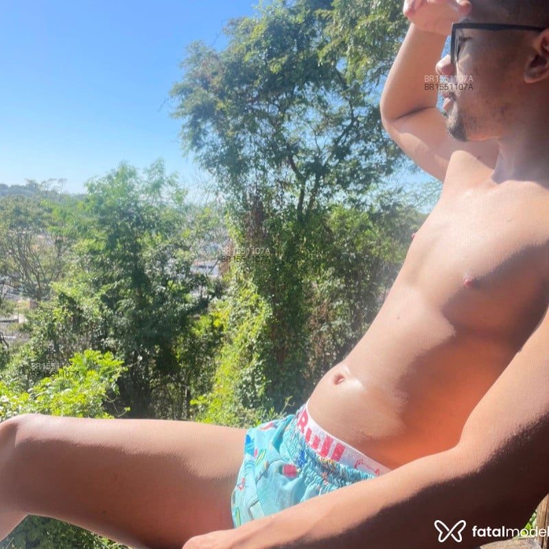 Acompanhante ANUNCIANTE - Feed