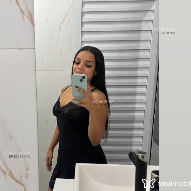 Acompanhante Morena - Feed