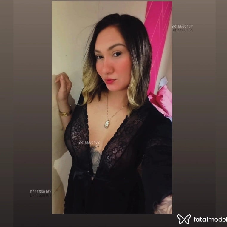 Acompanhante Natty - Feed
