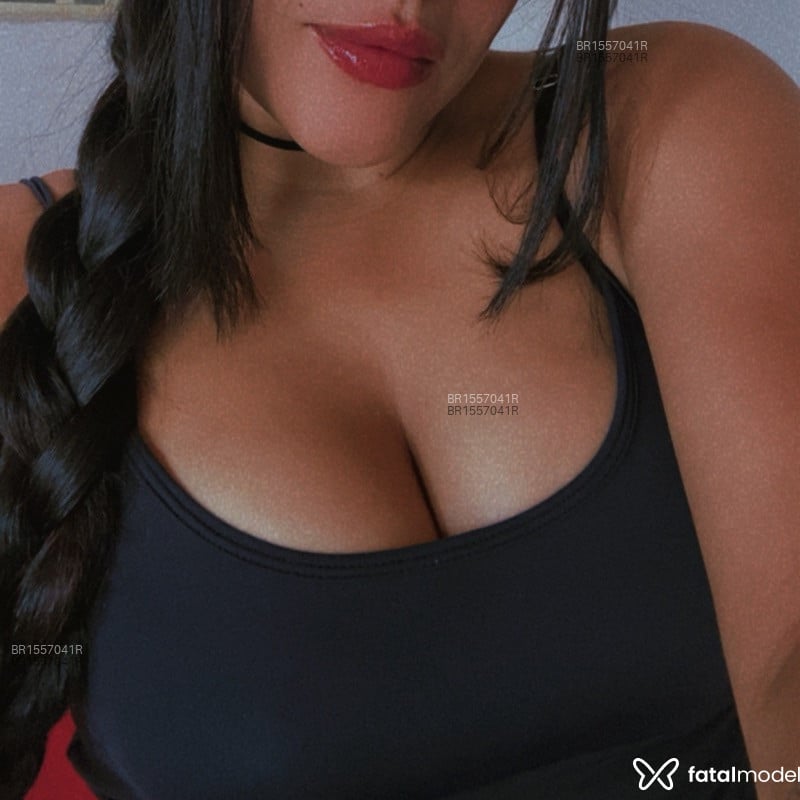 Acompanhante Morena - Feed