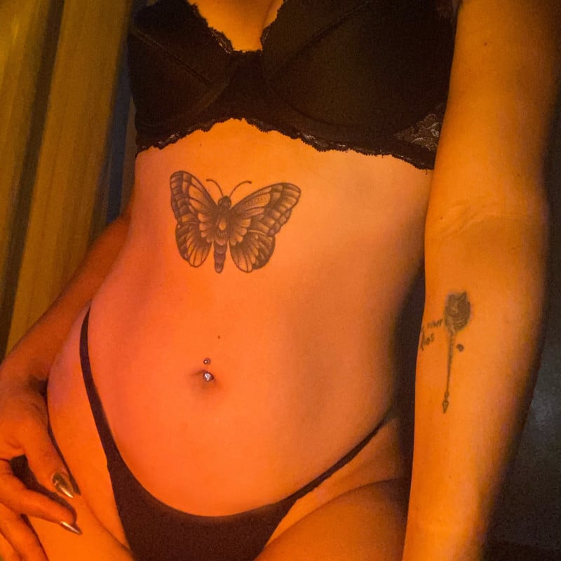 Acompanhante Brunninha - Feed