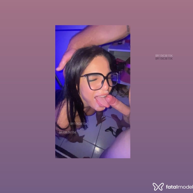 Acompanhante Robertinha - Feed