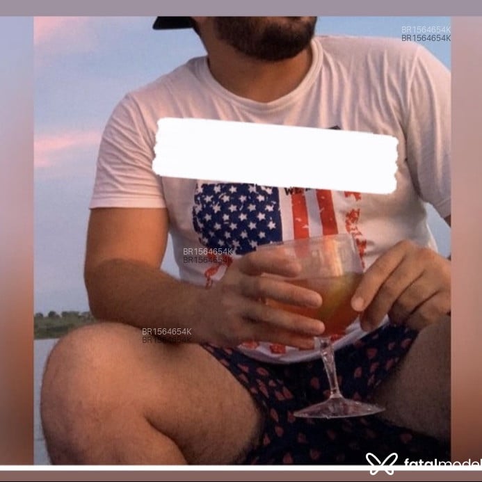 Acompanhante Enzoo - Feed