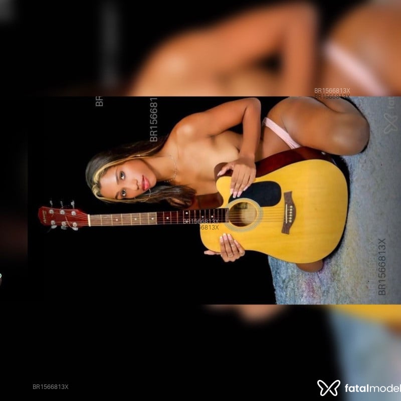 Acompanhante Raffaela Moraes - Feed