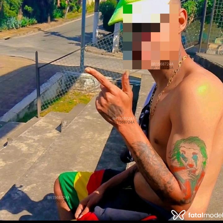 Acompanhante Renato - Feed