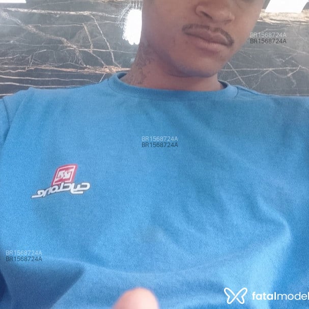 Acompanhante Renato - Feed