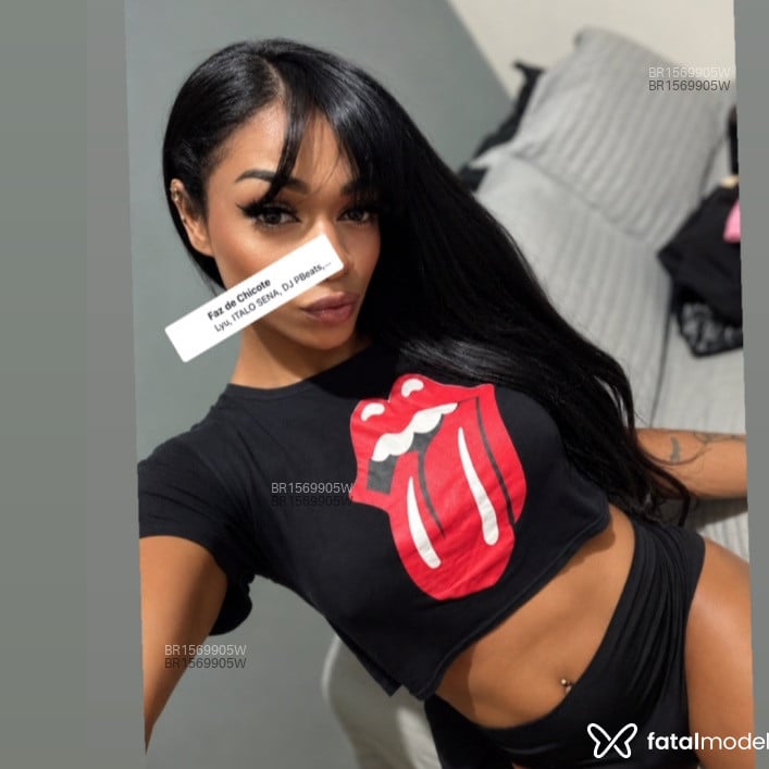 Acompanhante Rafaella Muller - Feed
