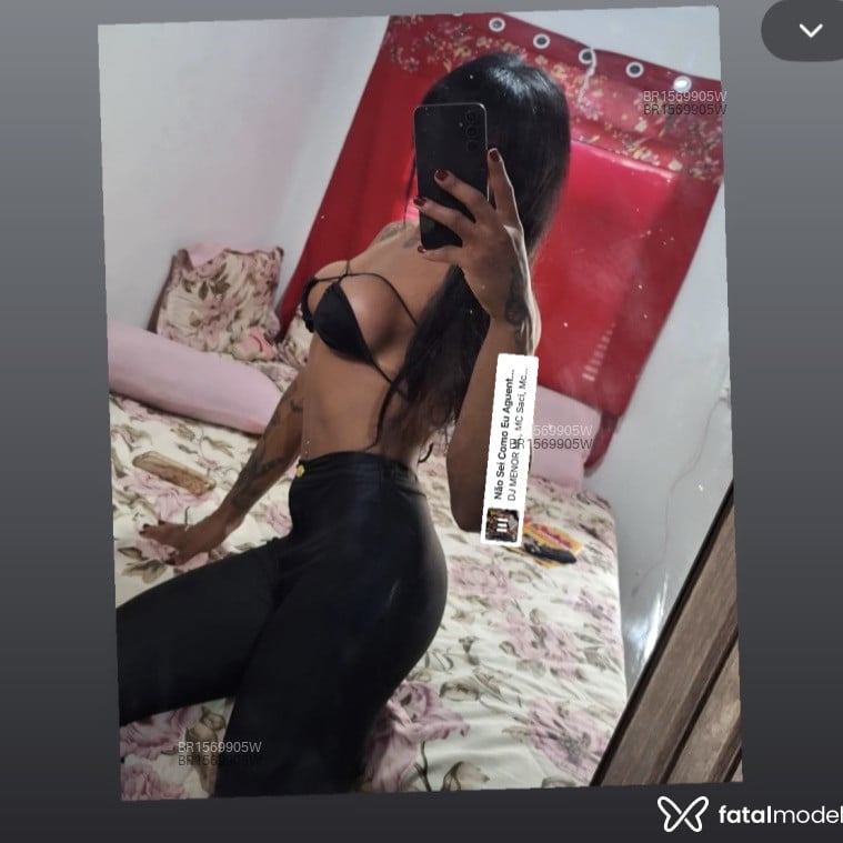Acompanhante Rafaella Muller - Feed