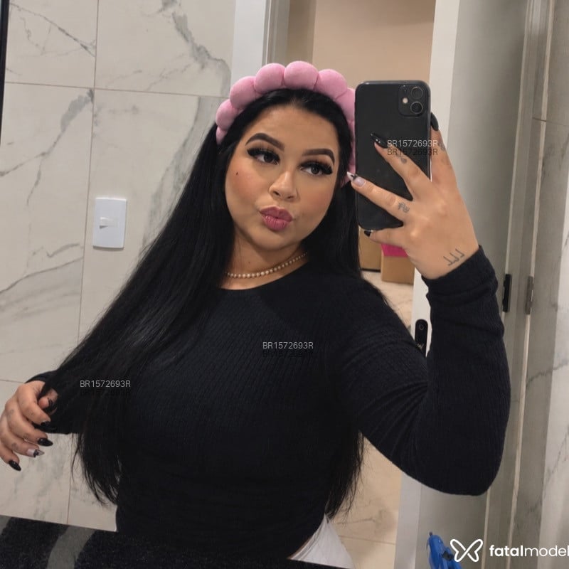 Acompanhante Yasmin - Feed