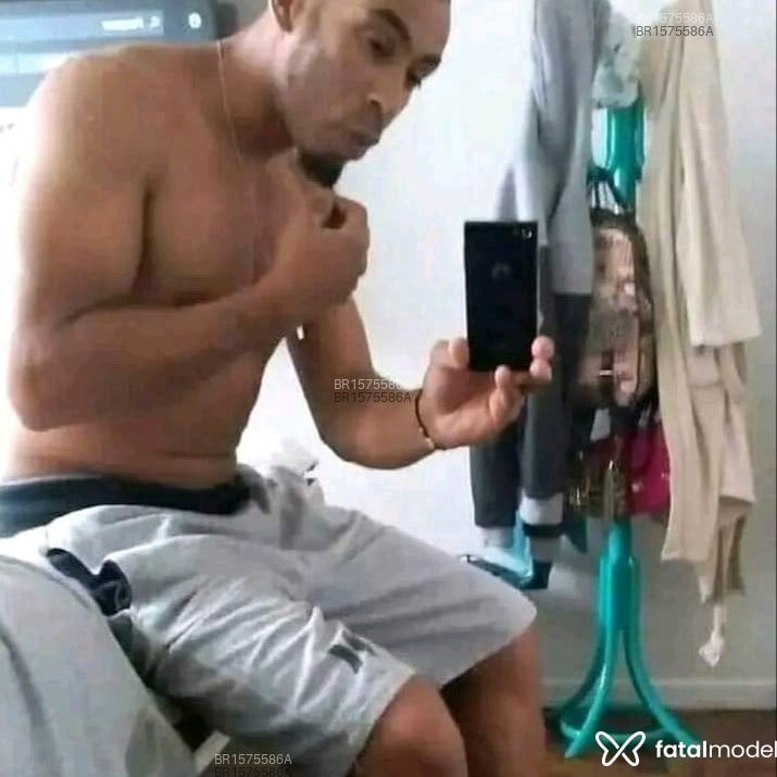 Acompanhante Digão Fd - Feed