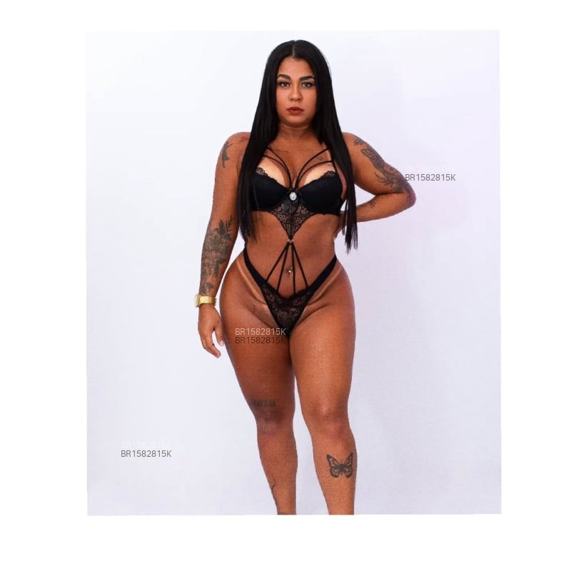 Acompanhante Vitória Souza - Feed
