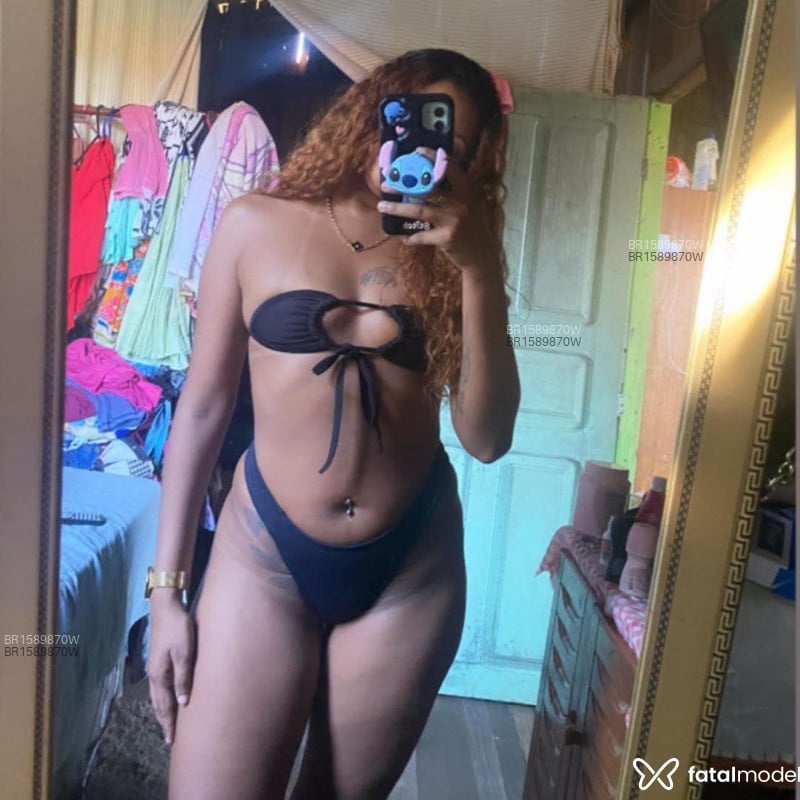 Acompanhante Emmanuelle - Feed