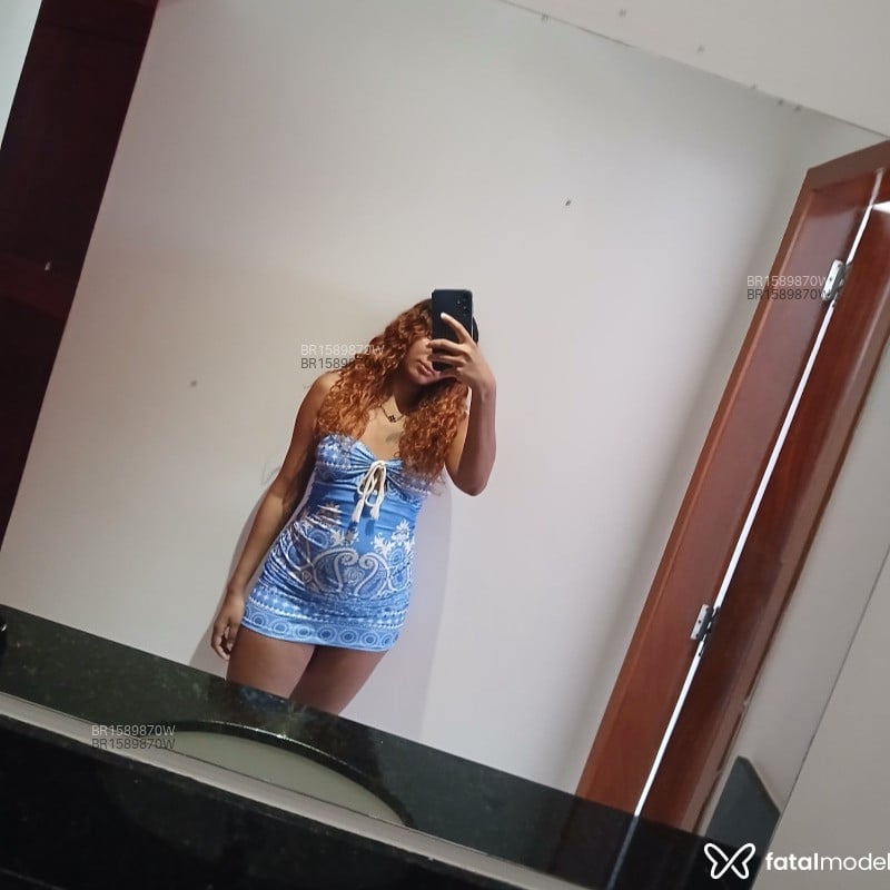 Acompanhante Emmanuelle - Feed