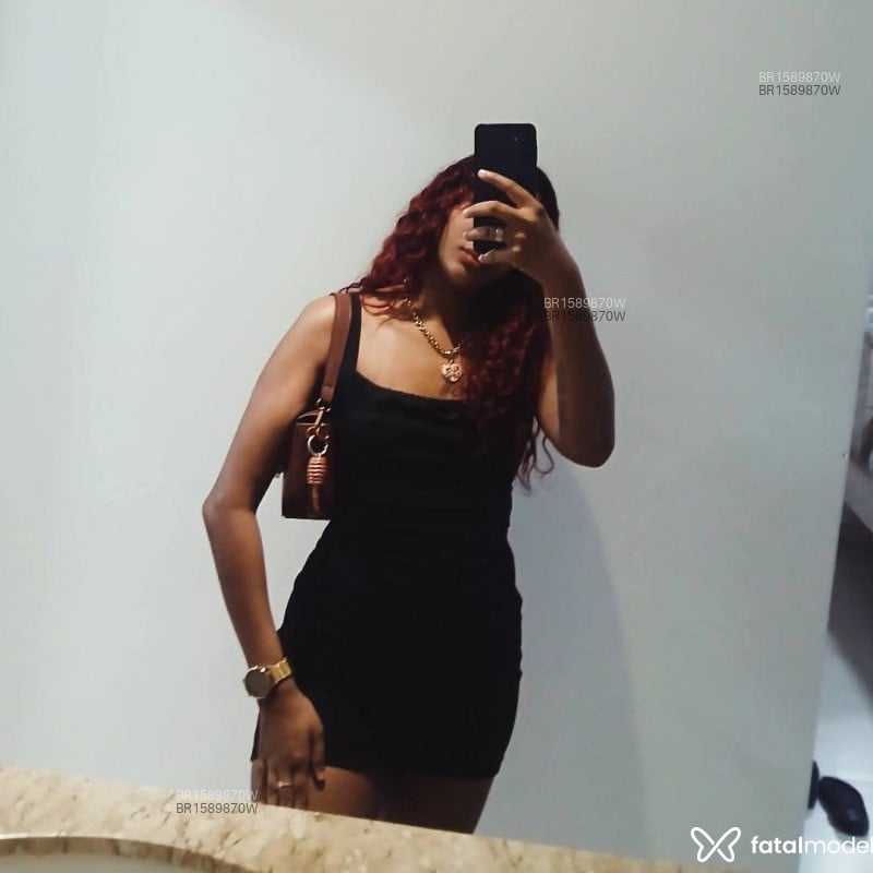 Acompanhante Emmanuelle - Feed