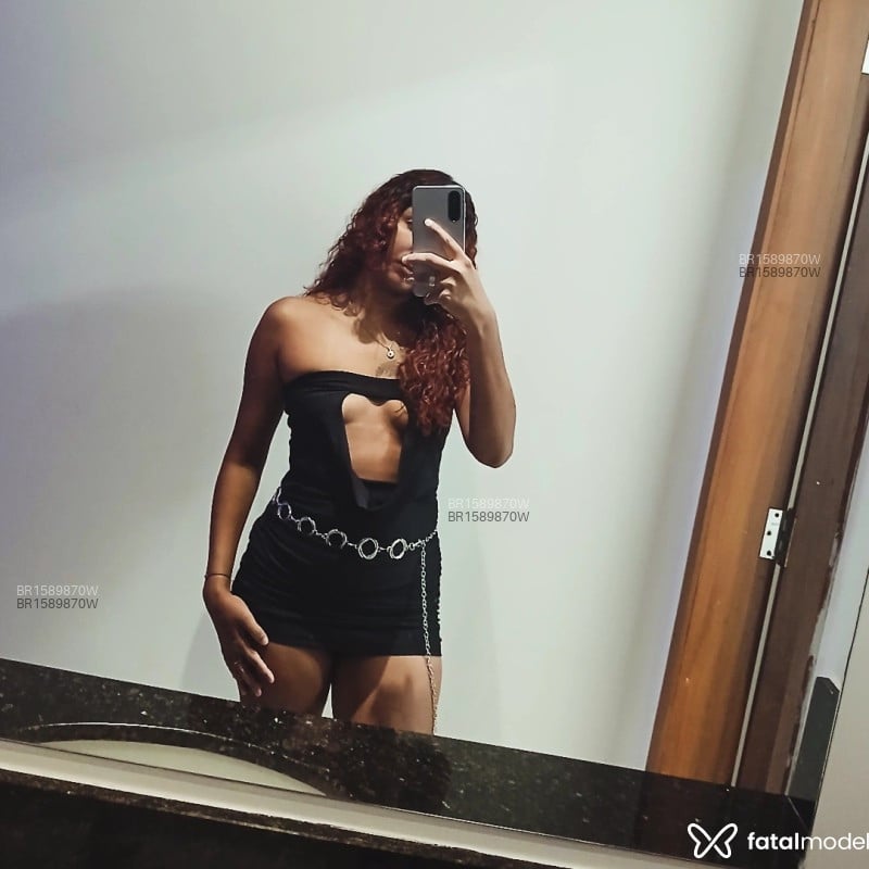 Acompanhante Emmanuelle - Feed