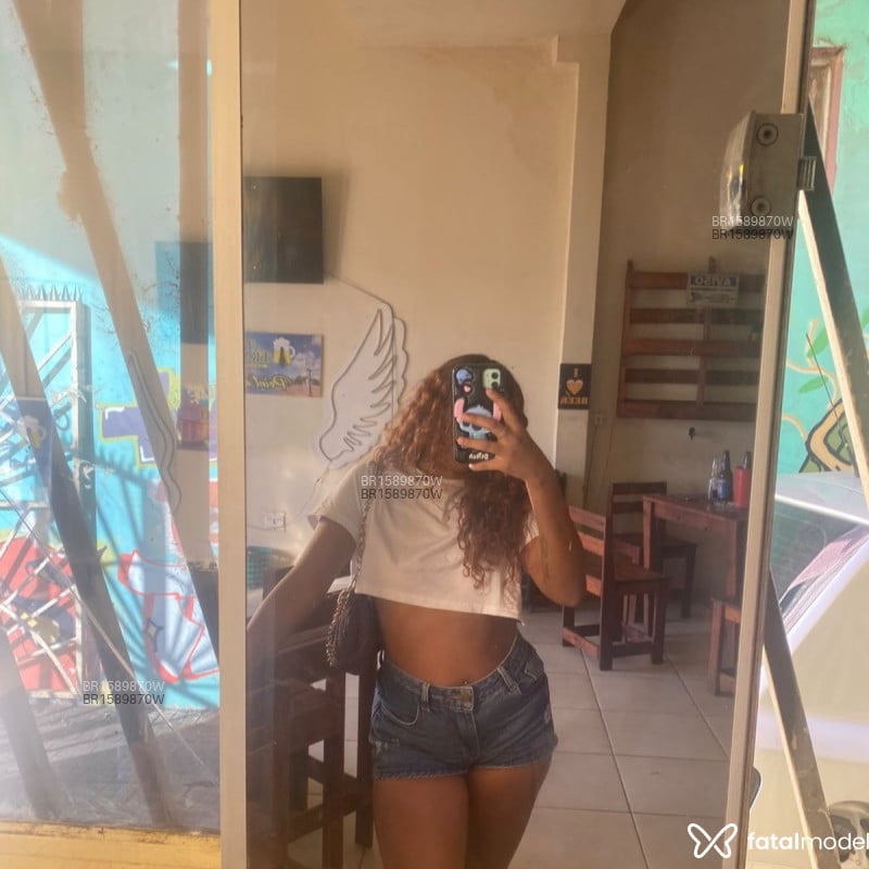 Acompanhante Emmanuelle - Feed