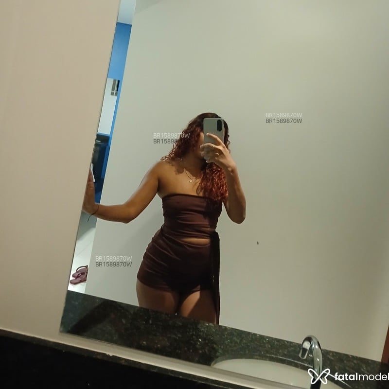 Acompanhante Emmanuelle - Feed