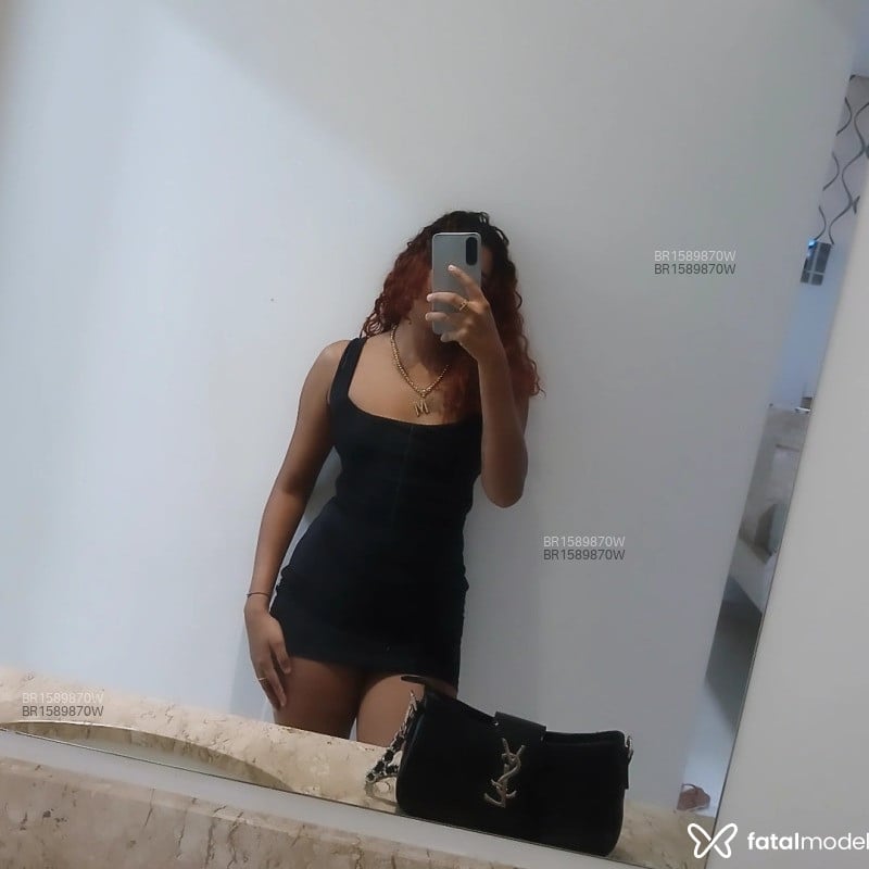 Acompanhante Emmanuelle - Feed
