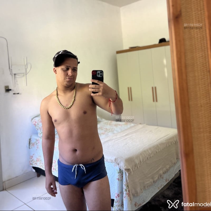Acompanhante Renan - Feed