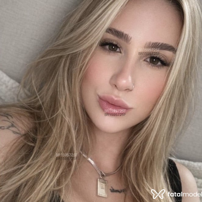 Acompanhante Aline - Feed