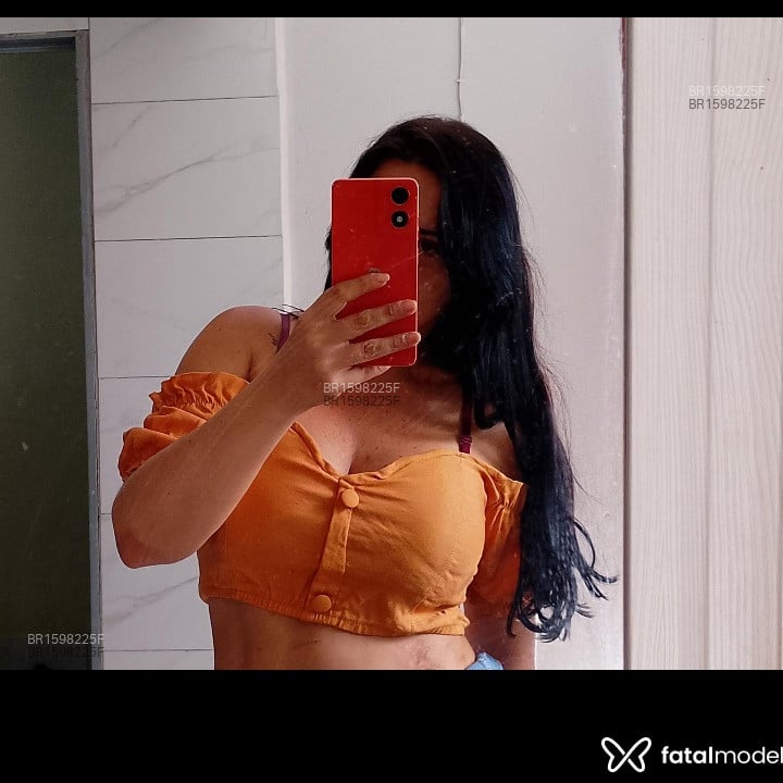 Acompanhante Carla - Feed