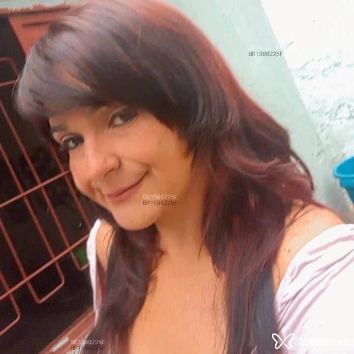 Acompanhante Carla - Feed