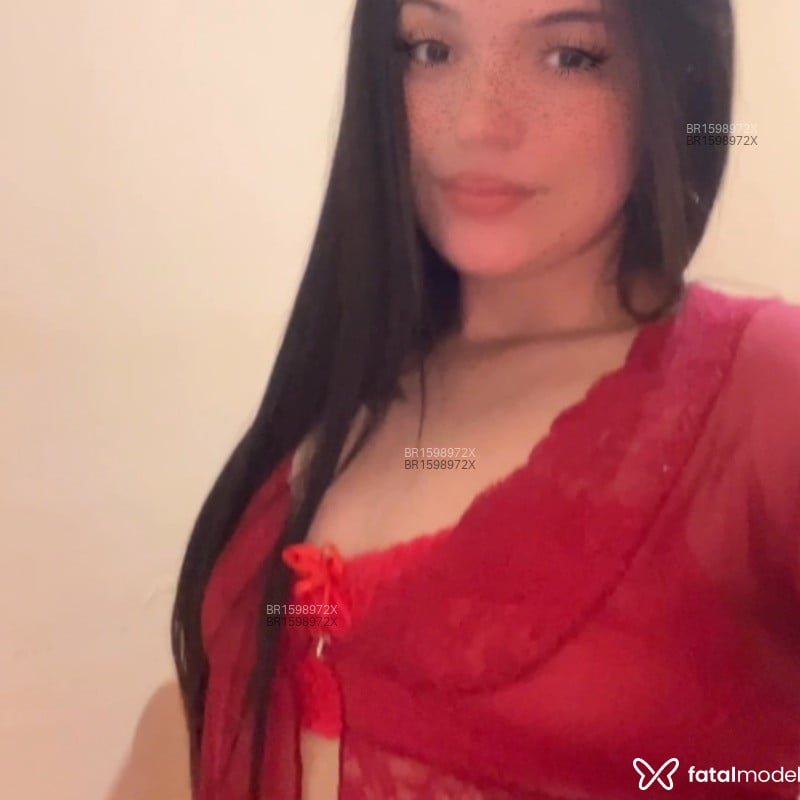 Acompanhante Tainá - Feed
