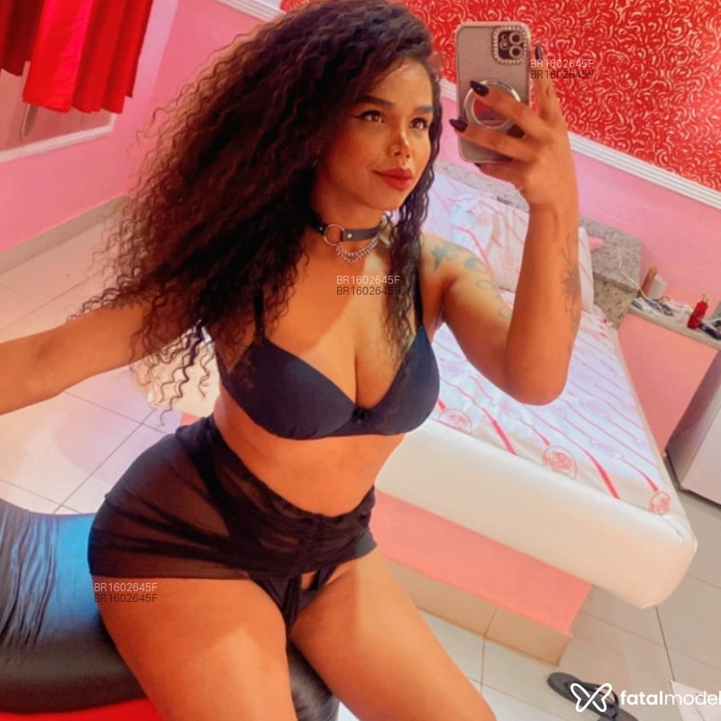 Acompanhante Claudia Gonçalves - Feed