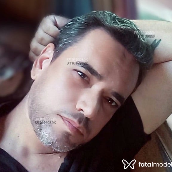 Acompanhante Rony cavallheiro - Feed