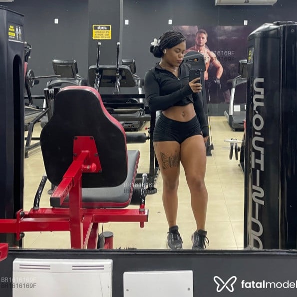 Acompanhante Myrella Santos - Feed
