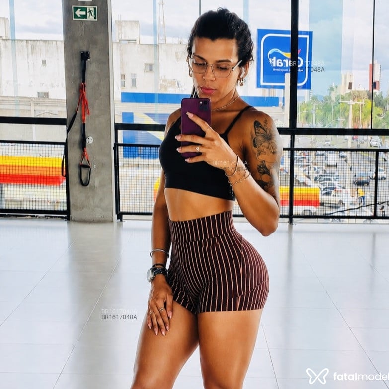 Acompanhante Laura - Feed