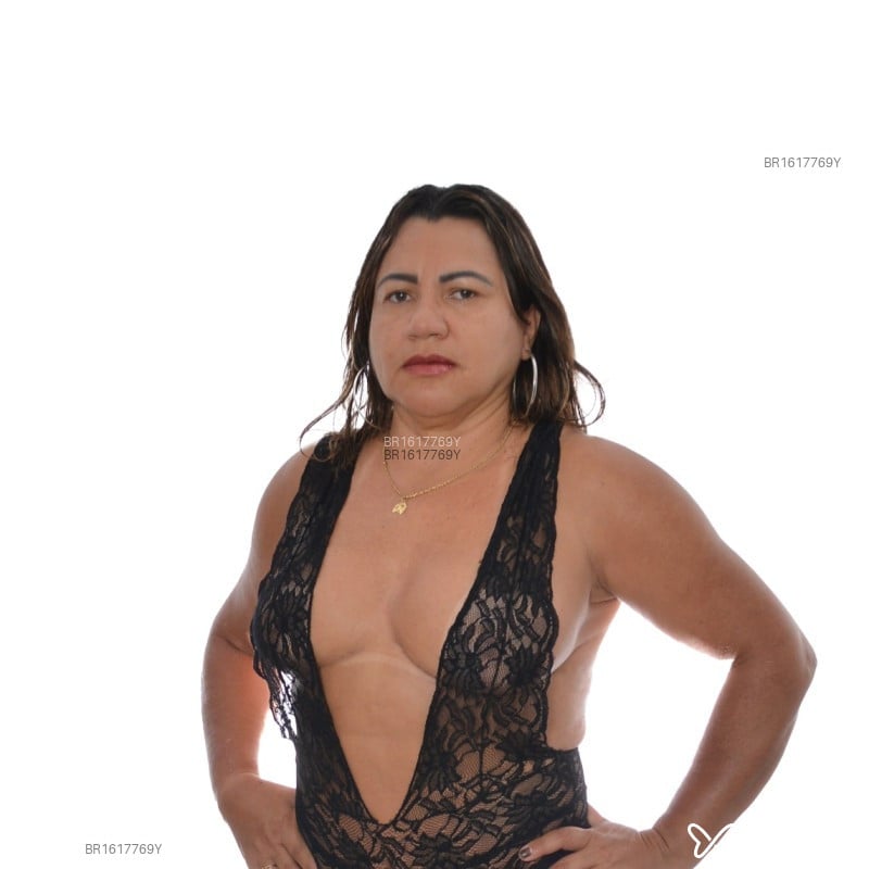 Acompanhante Cristiane - Feed