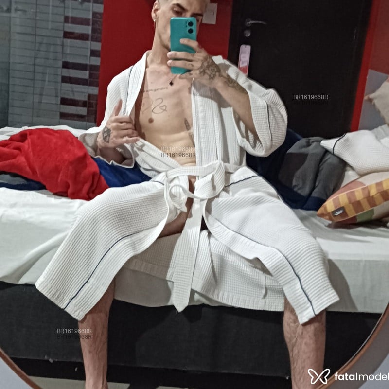 Acompanhante TotallSigillo - Feed