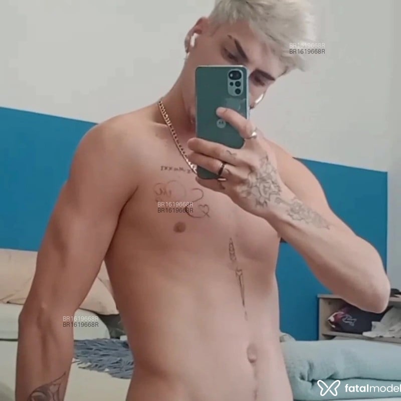 Acompanhante TotallSigillo - Feed