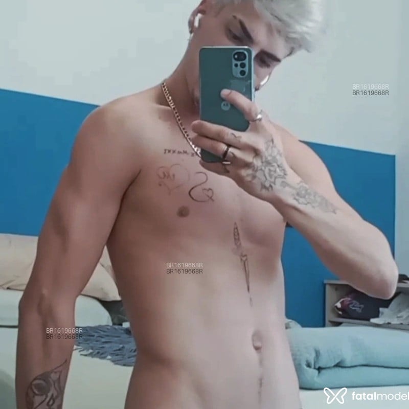 Acompanhante TotallSigillo - Feed