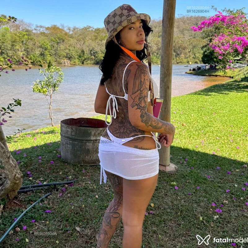 Acompanhante Larah - Feed