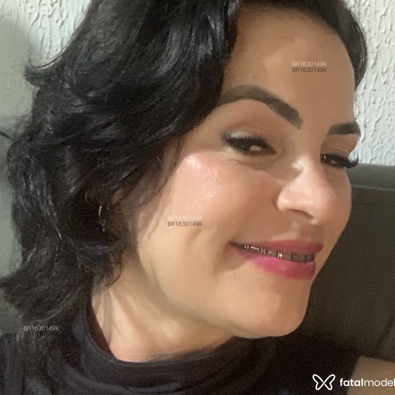 Acompanhante Laura - Feed