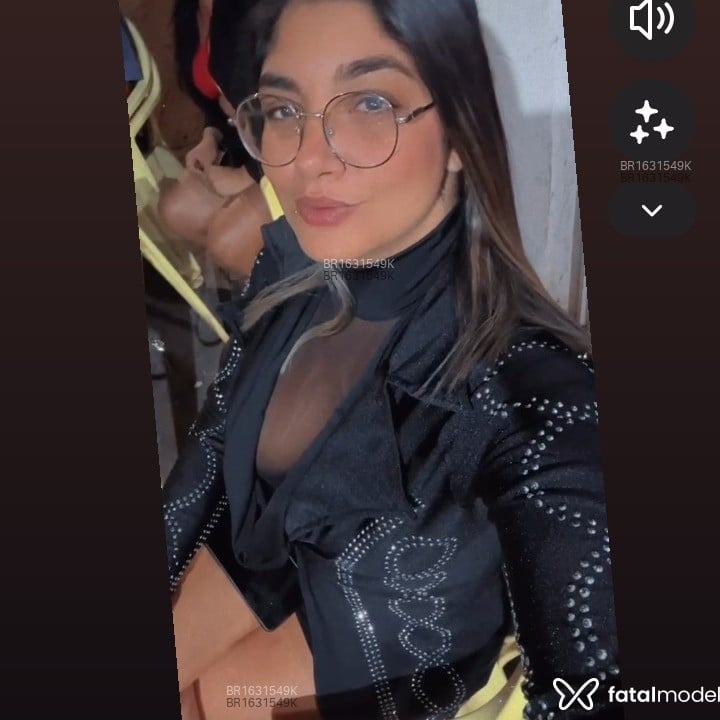 Acompanhante Bella - Feed