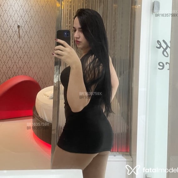 Acompanhante Laura - Feed