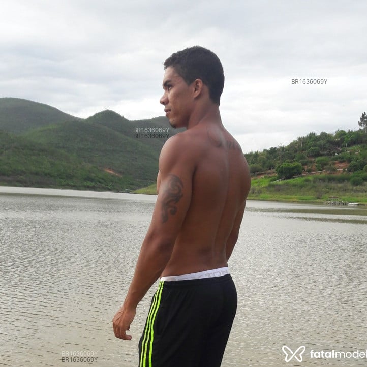 Acompanhante Carlos - Feed