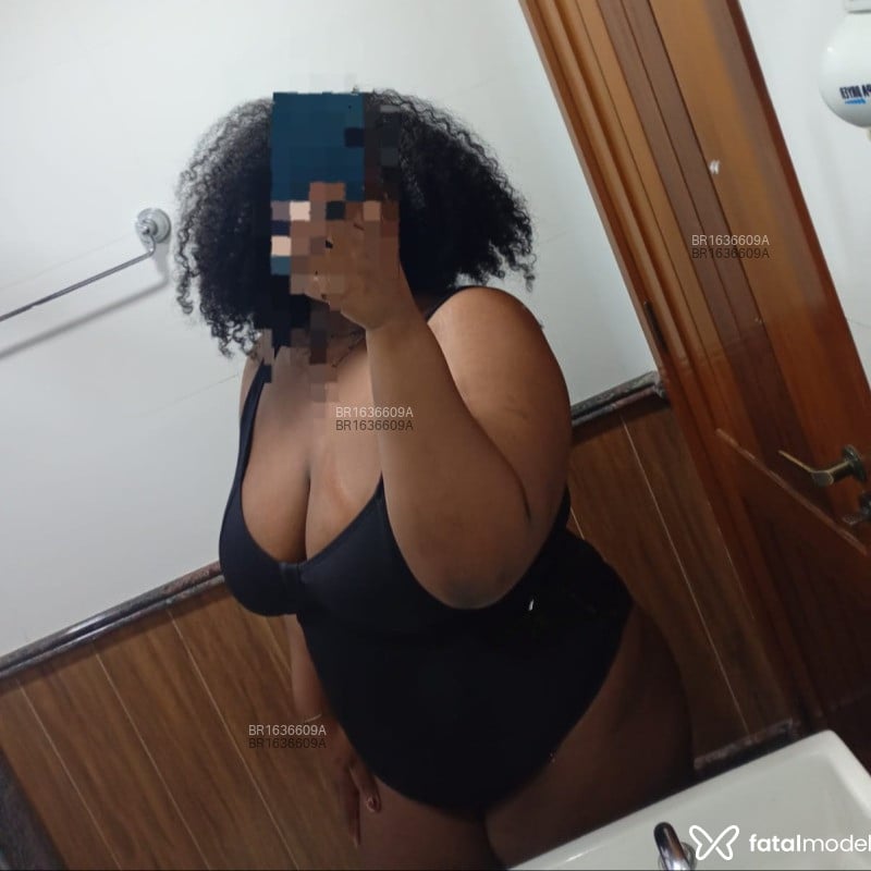 Acompanhante Maria - Feed