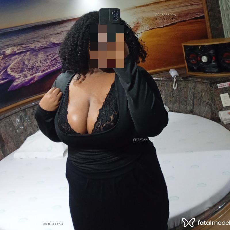 Acompanhante Maria - Feed