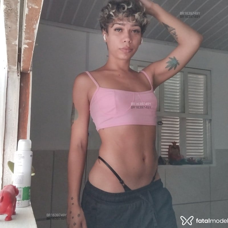 Acompanhante Beatriz - Feed