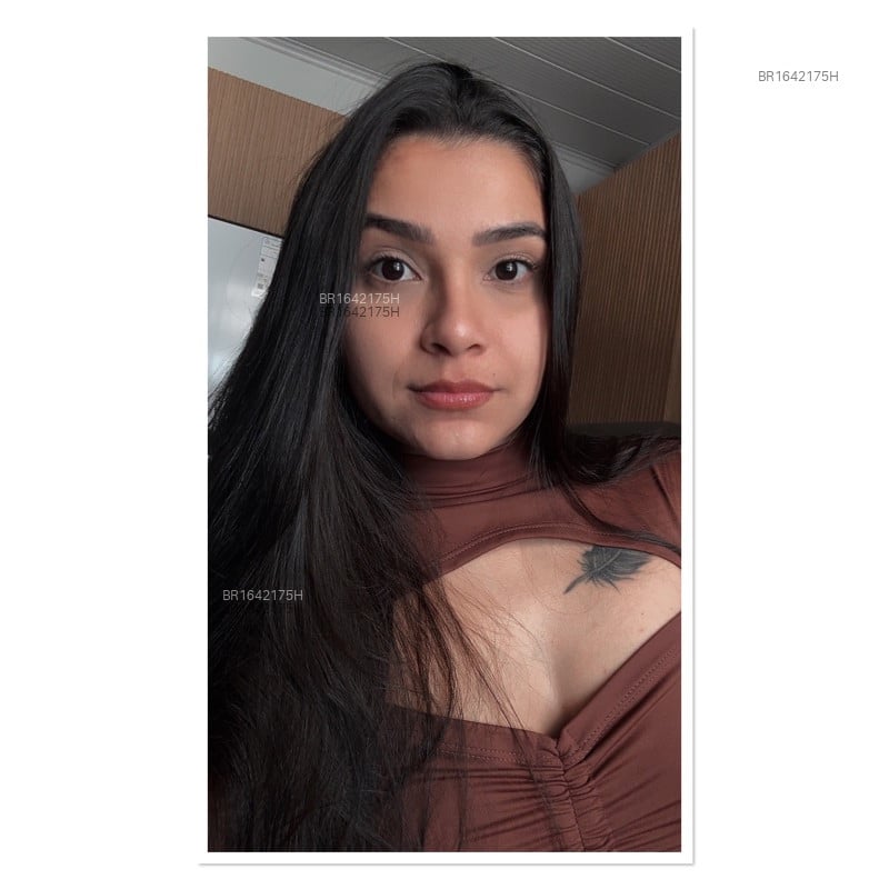 Acompanhante Luuh - Feed