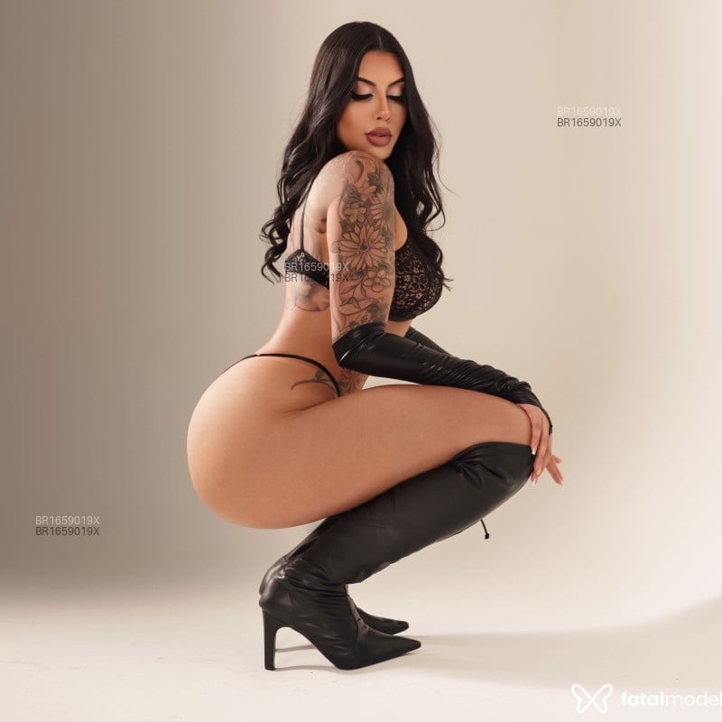 Acompanhante Lavínia Goiana - Feed