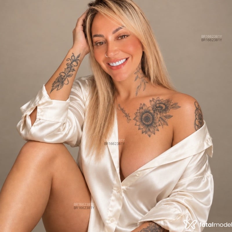 Acompanhante Carla - Feed