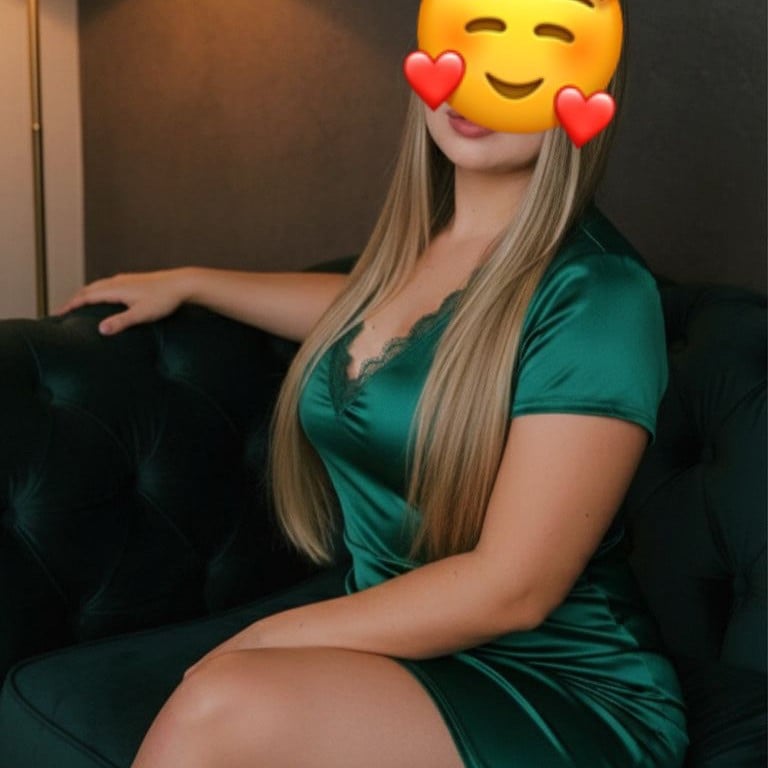 Acompanhante Aurora - Feed