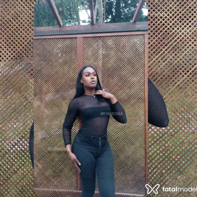 Acompanhante Viviane - Feed