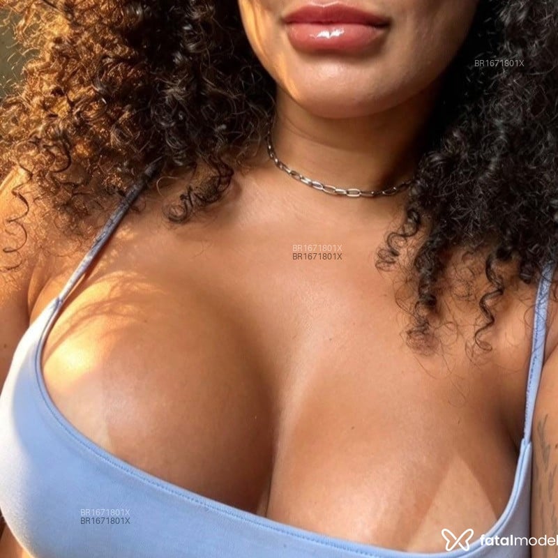 Acompanhante Roberta - Feed
