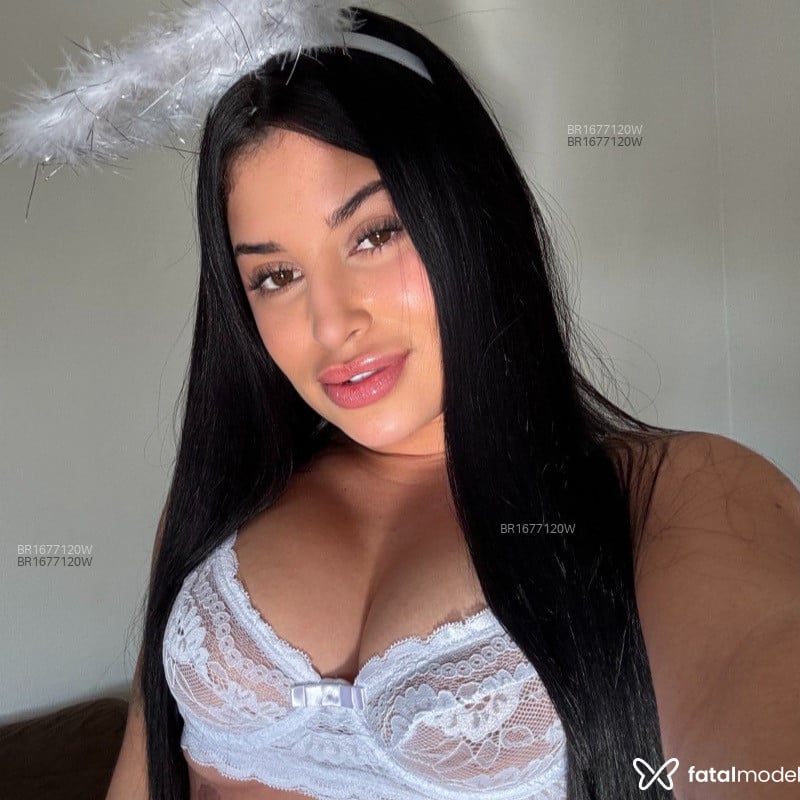 Acompanhante Mirella - Feed